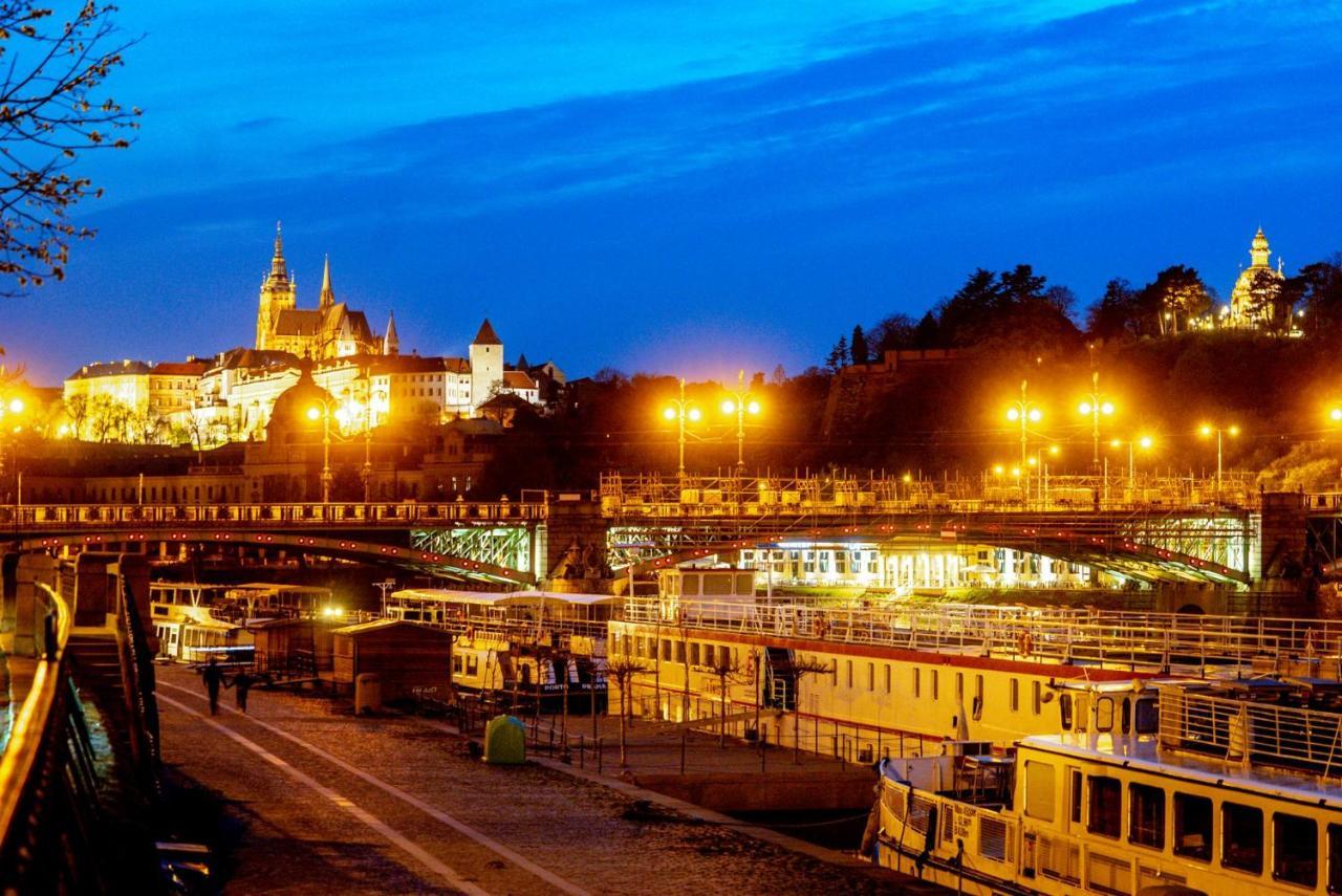 River Hotel Koenigstein Прага Екстер'єр фото