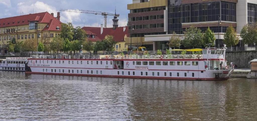 River Hotel Koenigstein Прага Екстер'єр фото